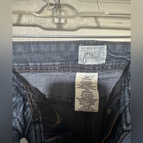 JMS Jean capris - Picture 3 of 9